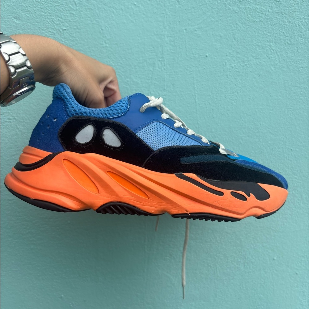 Yeezy Boost 700